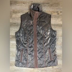 Chico's Metallic Quilted Vest with Taupe Accents